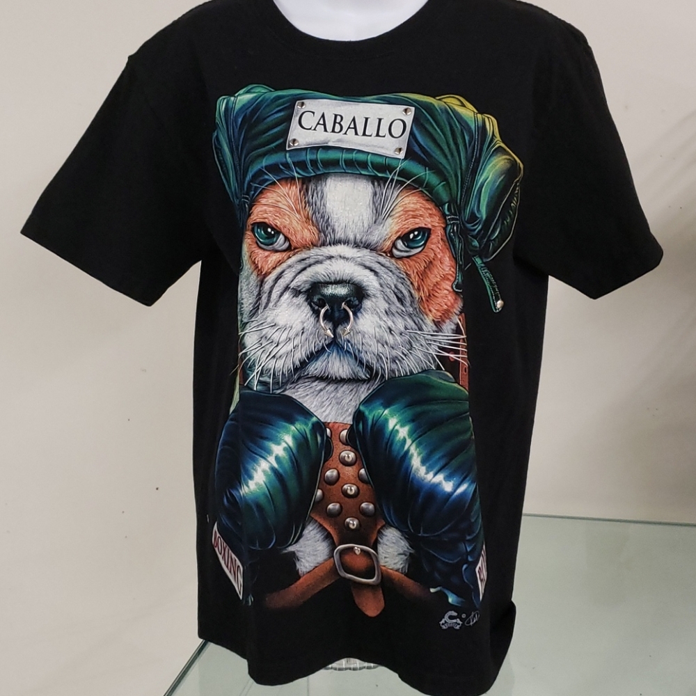 Shirt glow in dark used